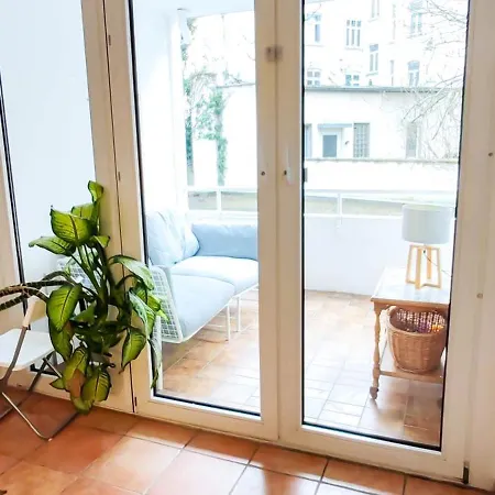 Elegant Close To Main Train Station Apartment Düsseldorf